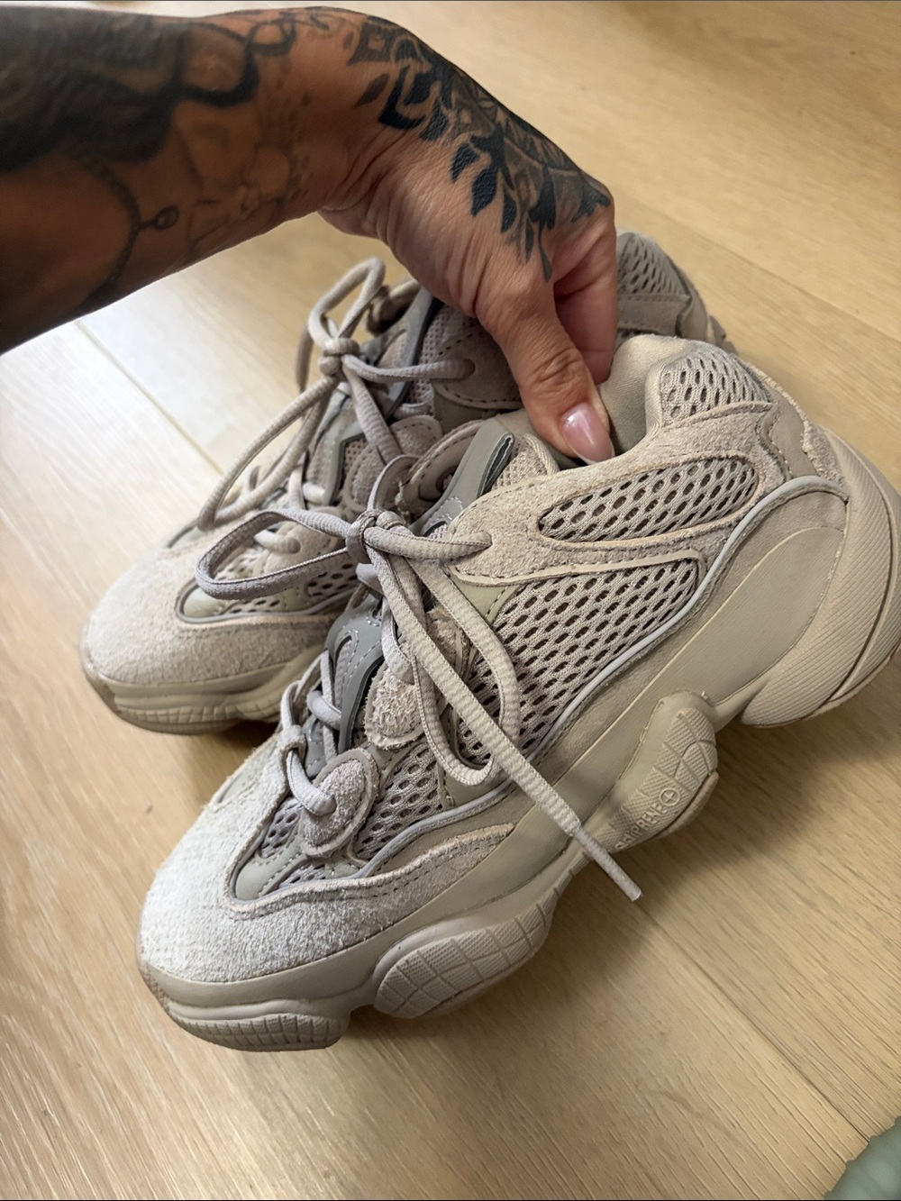 adidas Yeezy 500 4.5 BRAND NEW!